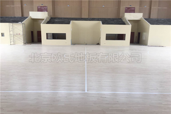 運(yùn)動木地板--福州雷甸鎮(zhèn)中心小學(xué)成功案例